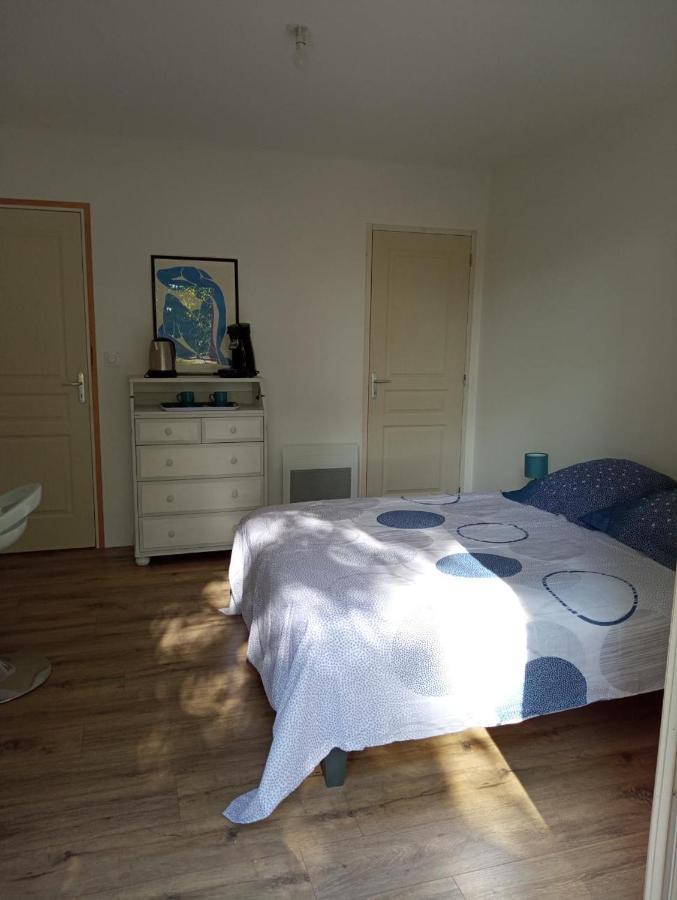 Chambre Au Calme Entouree Par La Nature. Saint-Leon-sur-Vezere Kültér fotó